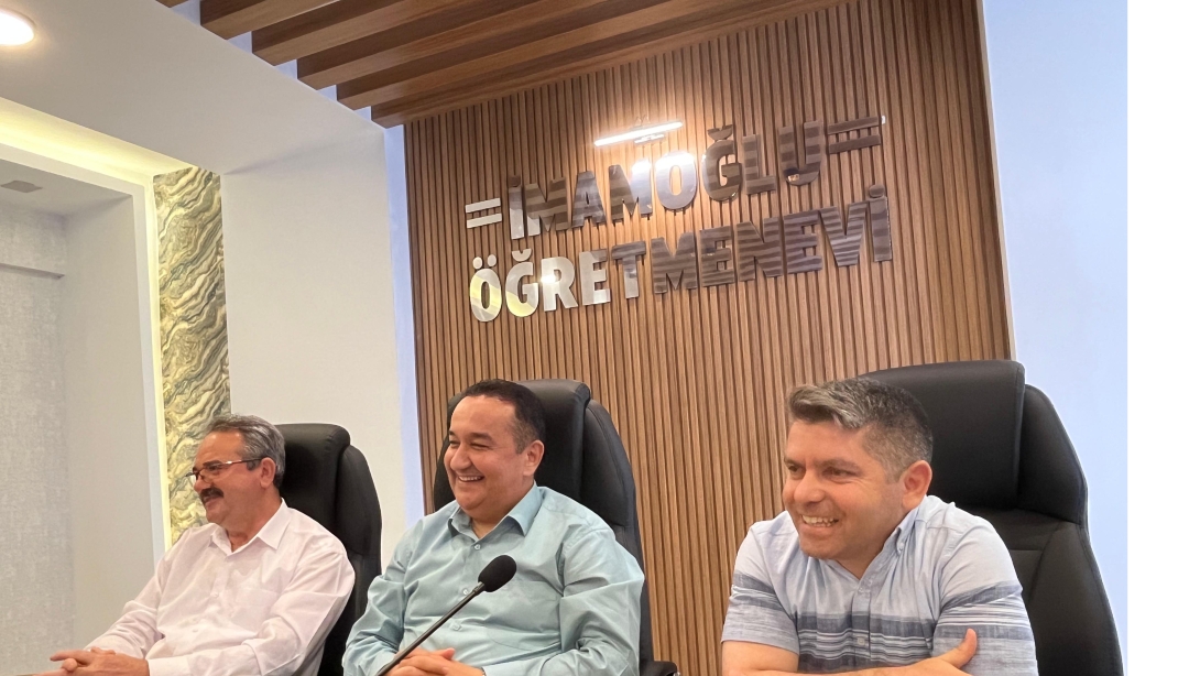 ''Eğitim Liderleri Buluşuyor Eğitim Ateşi Yanıyor''Projesi Final Programı ve Sene Sonu Okul ve Kurum Müdürleri Değerlendirme Toplantısı İmamoğlu Öğretmenevinde Gerçekleştirildi